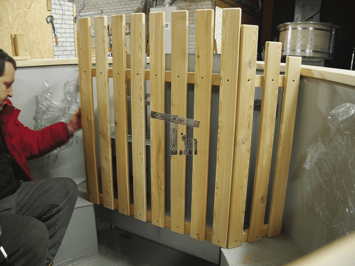 Wooden guard for the hot tub heater 1